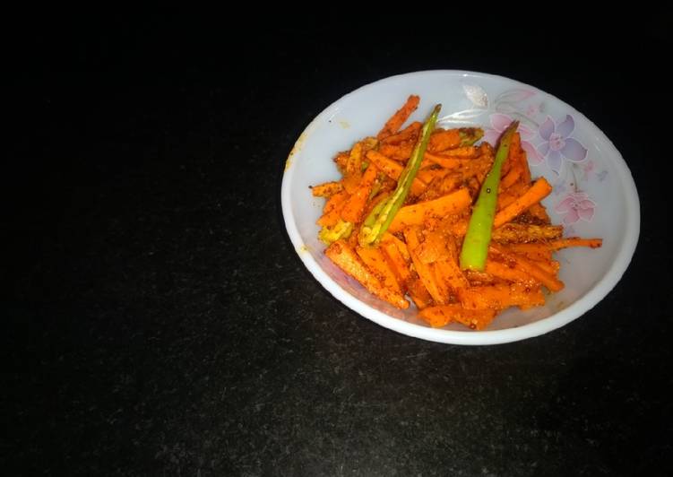 Steps to Make Quick Carrot -chilli instant achaar