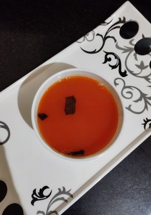 A picture of Tomato soup.