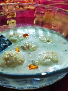 রসগোল্লার পায়েস (rosogollar payesh recipe in bengali) রেসিপির প্রধান ছবি
