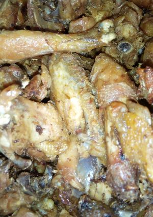 A picture of Fried native chicken.