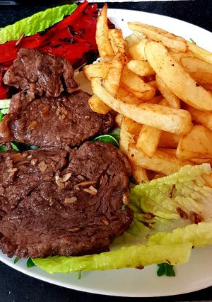 A picture of My Rib eye Steak Roasted Pepper & Chips.