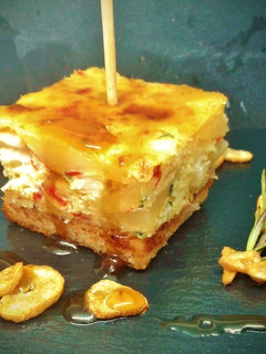 Una foto de Pincho de tortilla paisana