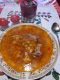 Ciorbă cu gâturi de curcan