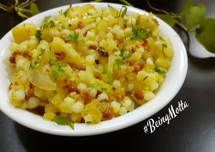 Simple Way to Prepare Perfect Onion Sabudana khichidi