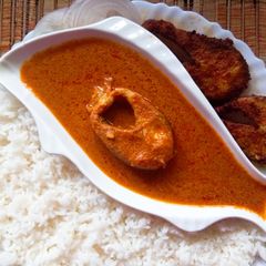 A picture of Fish curry.