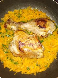 Una foto de Tutos de Pollo con Zanahorias y Albahaca