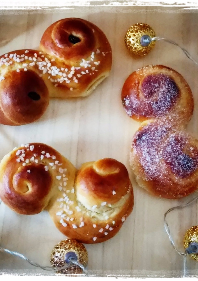 Una foto de Bollos de Santa Lucía