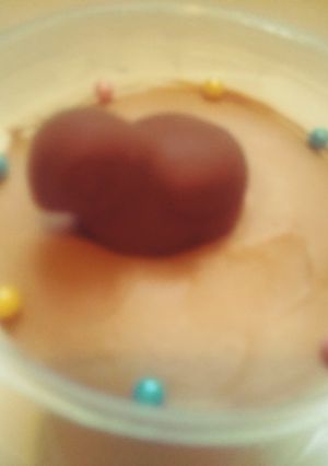 Une photo de Glace dessert de paques