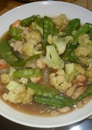 Foto resep Tumis ercis,bungakol ayam dan udang