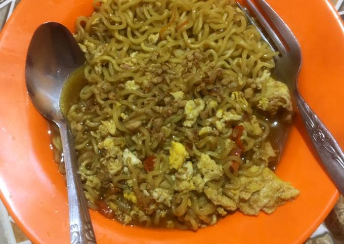 Indomie goreng dok dok