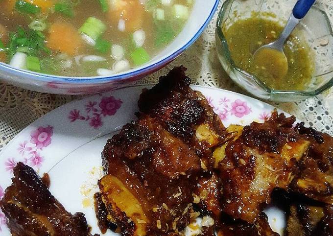 Resep Iga Bakar Spesial Sop Rempah Oleh Tya Trivi Cookpad