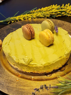 Una foto de Mousse de aguacate ¡ para chuparse los dedos!!