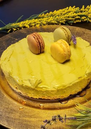 Una foto de Mousse de aguacate ¡ para chuparse los dedos!!