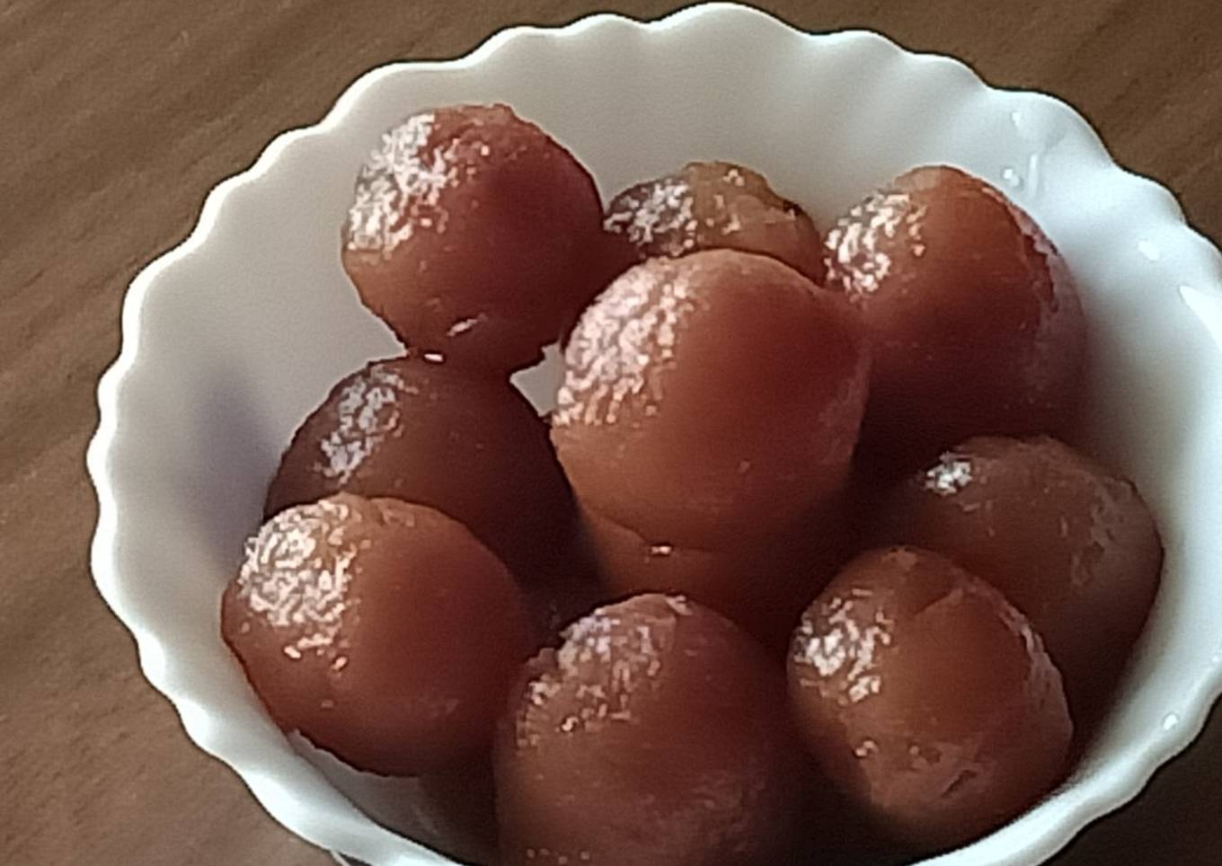 Gulab jamun with bread