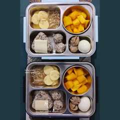 รูปของ Bekal Nori Cheese Onigiri, Tofu Enoki Saus Garlic, Telur dan Bakso serta Mangga