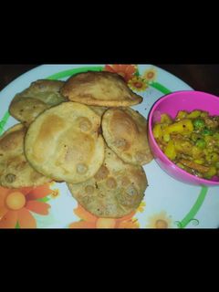 কড়াইশুটির কচুরি((Karaisutir kachori recipe in Bengali) রেসিপির প্রধান ছবি
