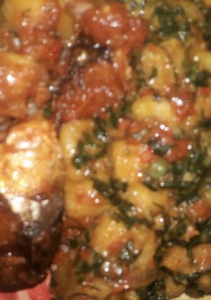 A picture of Porridge Irish potatoes with fish.