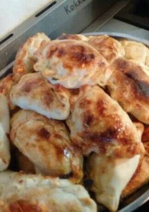 Una foto de Empanadas de pollo