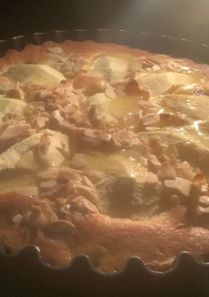 Une photo de Cake 🍰pomme🍏🍎 cannelle🥢