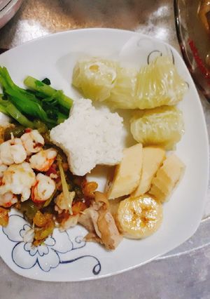 Hình của món Nui rau củ xào tôm cho bé.