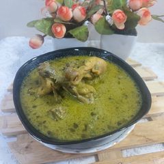 A picture of Chicken Haryali.