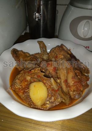 A picture of Chicken pepper soup.