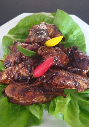 A picture of Ginger soy chicken wings.