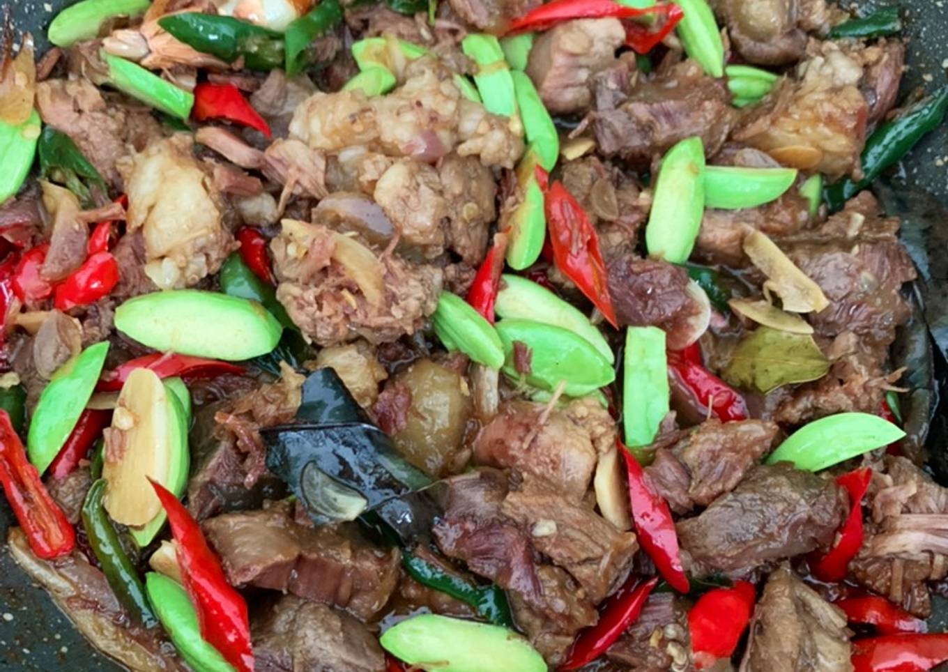 Oseng Daging Pete Pedas
