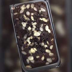 A picture of Brownies kukus mirip banget brownies AMANDA.