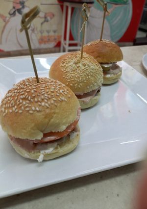 A picture of Fish Burger.