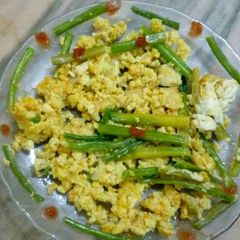 A picture of Egg crambles.
