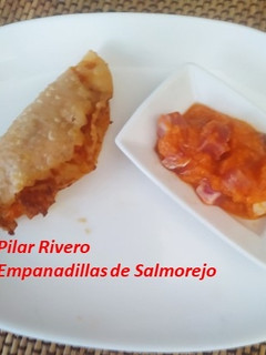 Una foto de Empanadillas de salmorejo y jamón