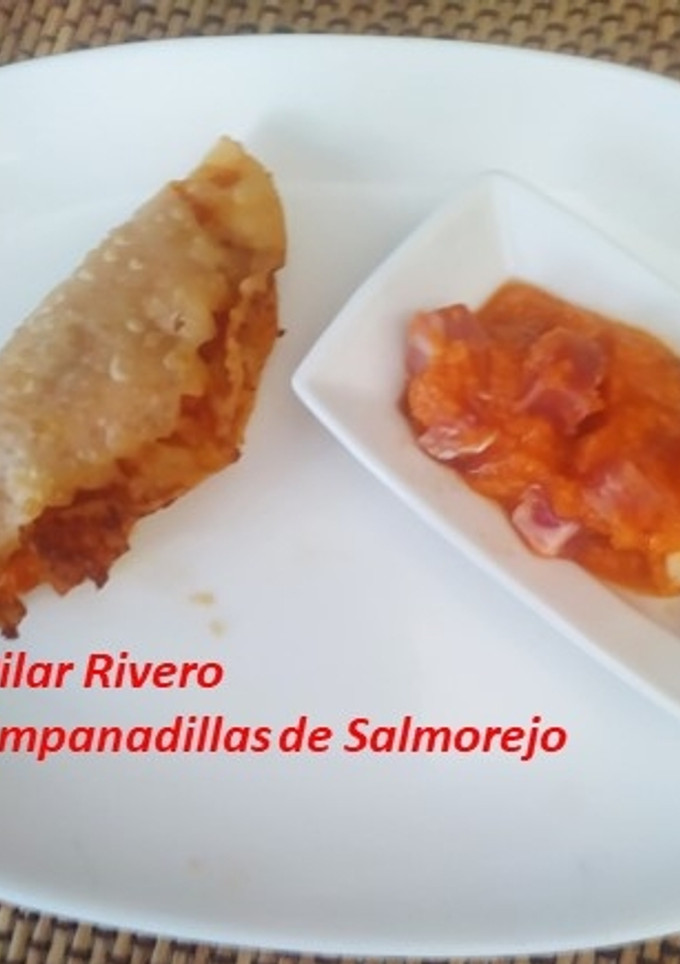 Una foto de Empanadillas de salmorejo y jamón