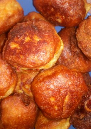 A picture of Bread puff !.
