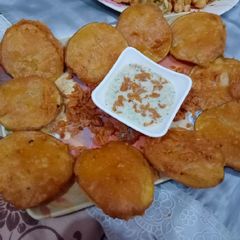 A picture of Crispy aloo pakoray.
