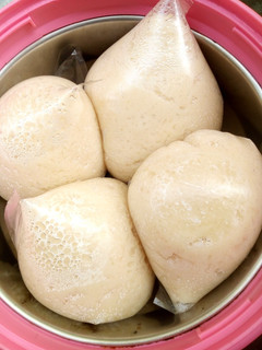 A picture of Tuwon semovita.