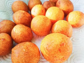 ขนมไข่นกกระทา