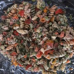 A picture of Tuna Pasta Salad.