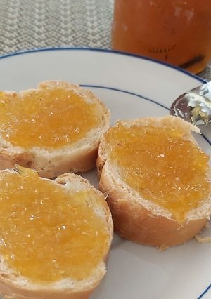 Una foto de Mermelada de naranja