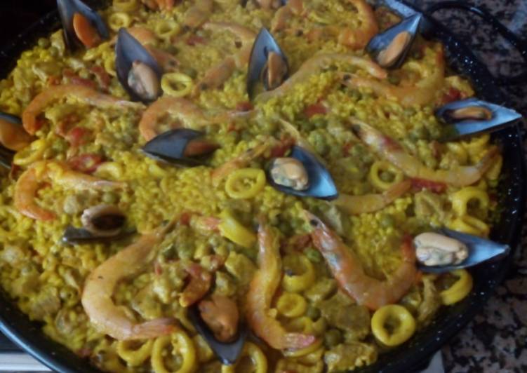 Arroz al estilo Valenciano (paella)