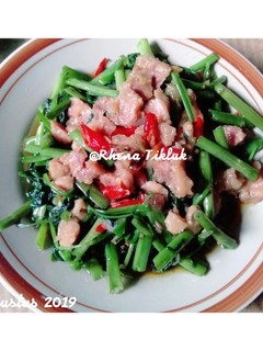 Foto resep Tumis Kangkung Bakso Urat