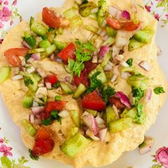 A picture of Masala papad.