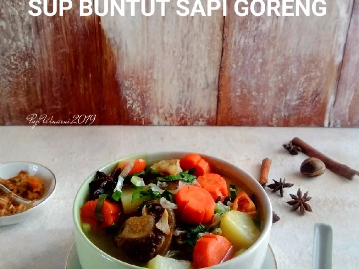 Cara Gampang Menyiapkan Resep Sup buntut sapi goreng yang Lezat
