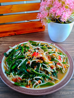 Foto resep Tumis kangkung tauge pedas terasi