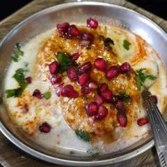 A picture of Dahi Vada.