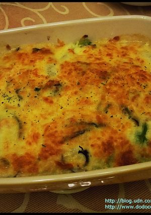 焗烤奶油白菜 的食譜成品照片