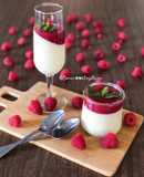 Vanilla Panna Cotta with Raspberry Sauce