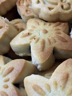 صورة لوصفة معمول بالتمر بحليب مكثف محلى😋