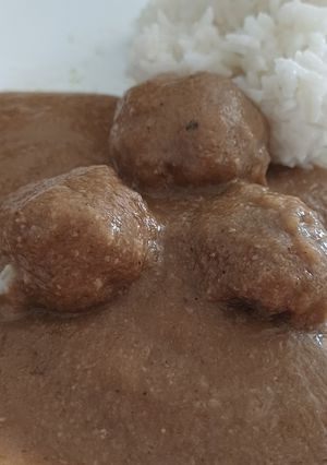 Una foto de Albóndigas con salsa de setas 🍄