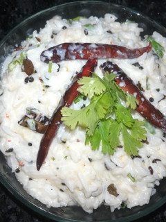तड़के वाली दही चावल (Tadke wali dahi chawal recipe in hindi) रेसिपी मुख्य फोटो